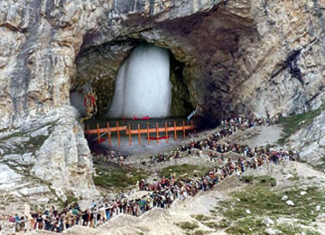 Hire Taxi for Full Day From Amritsar to Amarnath