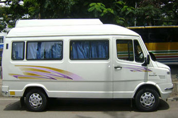 12 Seater Tempo Traveller Rental